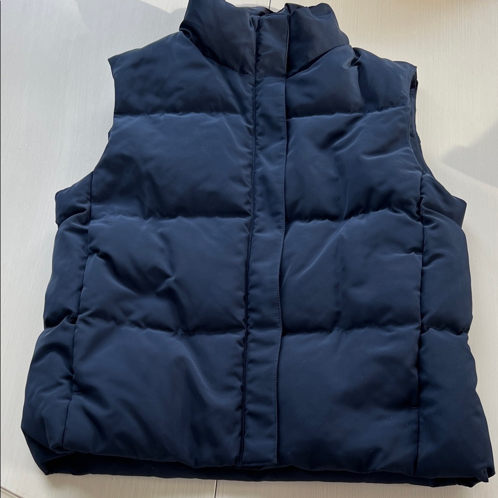 Theory Midnight Blue Quilted Vest